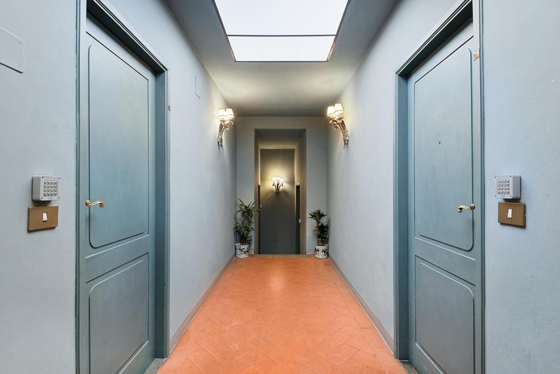 Tornabuoni Living - Luxury Apartments Collection Florence Luaran gambar