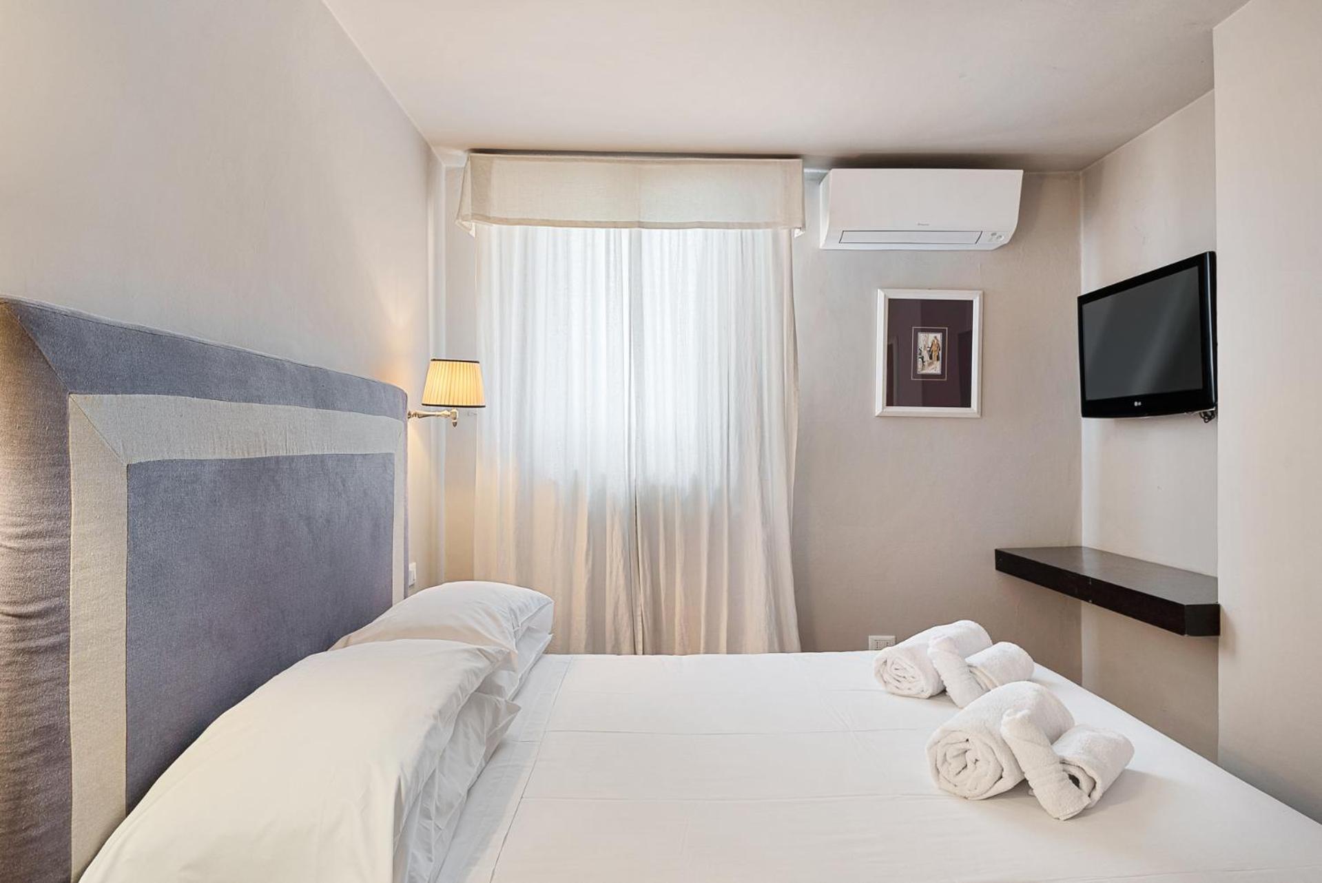 Tornabuoni Living - Luxury Apartments Collection Florence Luaran gambar